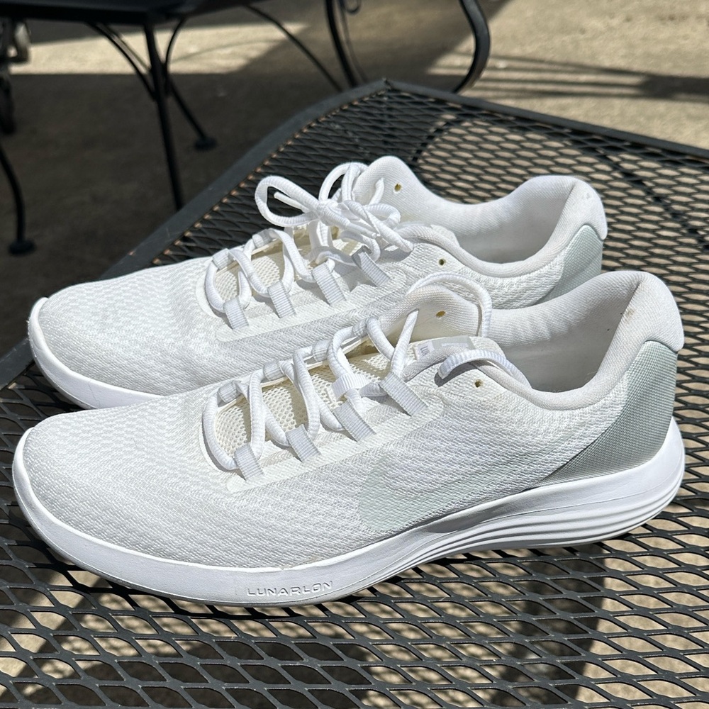 Nike Men's White and Gray Lunarlon Athletic Shoes